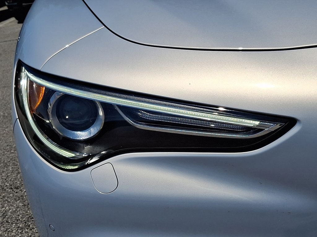 2023 Alfa Romeo Stelvio Ti