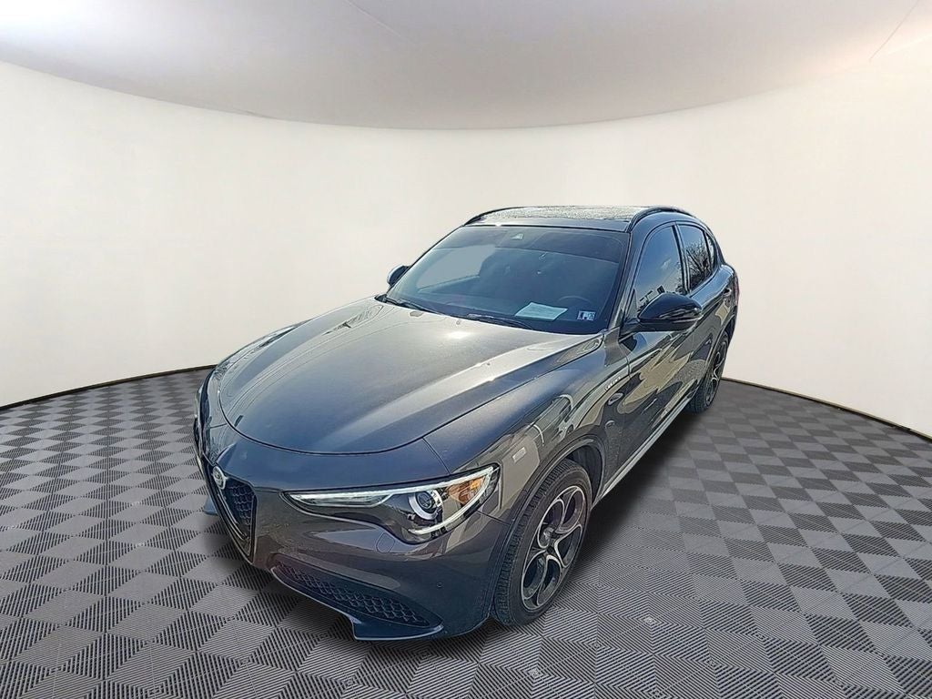 2023 Alfa Romeo Stelvio Veloce