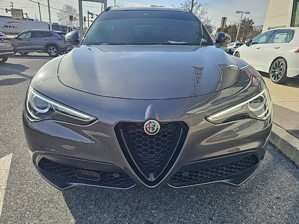 2023 Alfa Romeo Stelvio Veloce