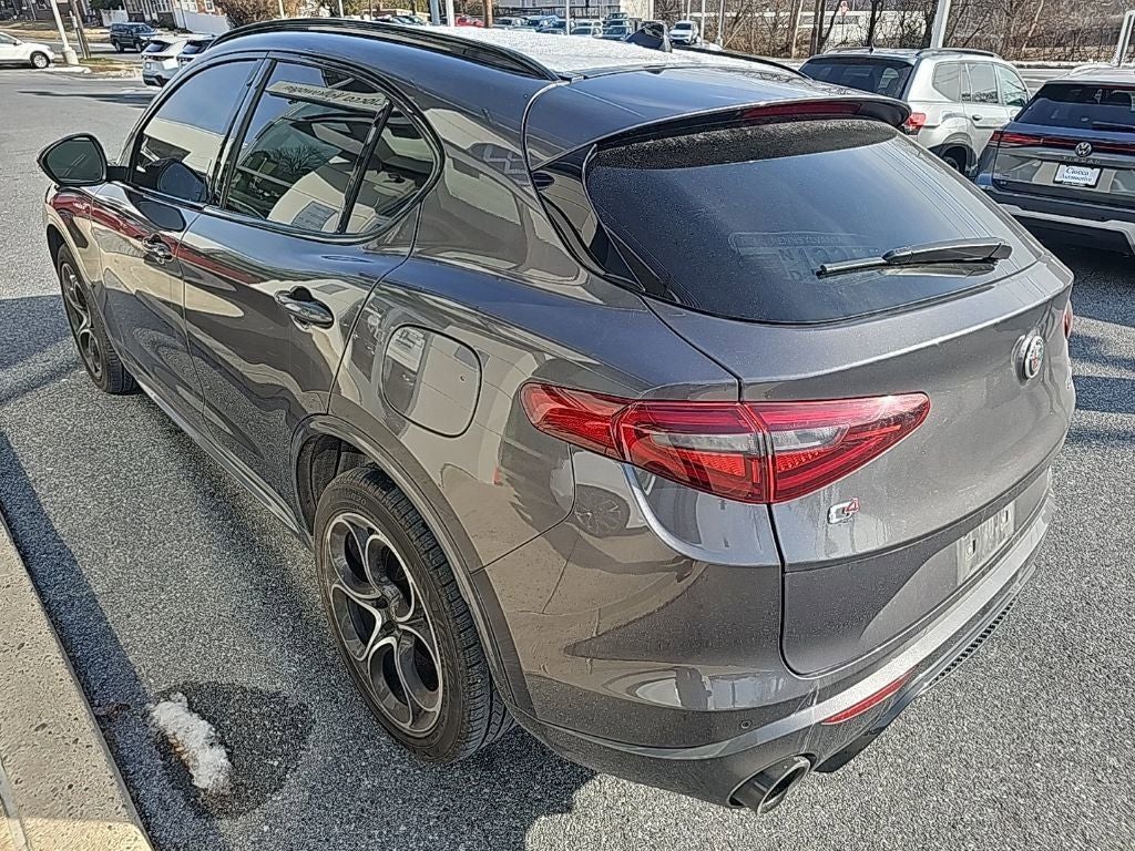 2023 Alfa Romeo Stelvio Veloce
