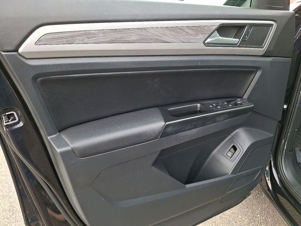 2020 Volkswagen Atlas Cross Sport 3.6L V6 SE w/Technology 4Motion