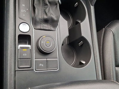 2020 Volkswagen Atlas Cross Sport 3.6L V6 SE w/Technology 4Motion