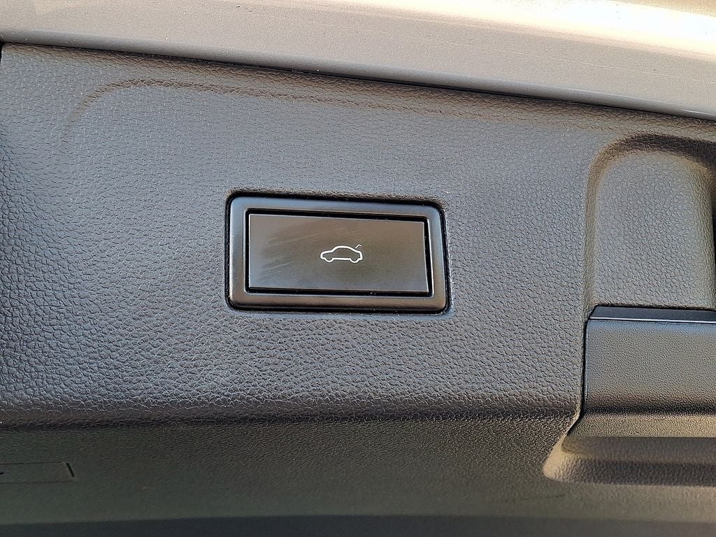 2018 Volkswagen Atlas 2.0T SE w/Technology