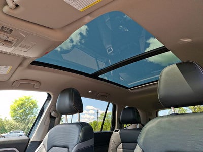 2023 Volkswagen Atlas 3.6L V6 SEL Premium R-Line