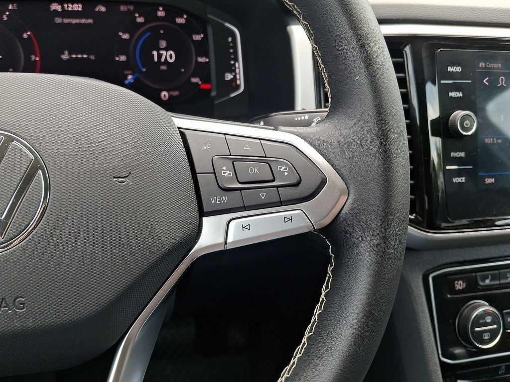 2023 Volkswagen Atlas 2.0T SE w/Technology