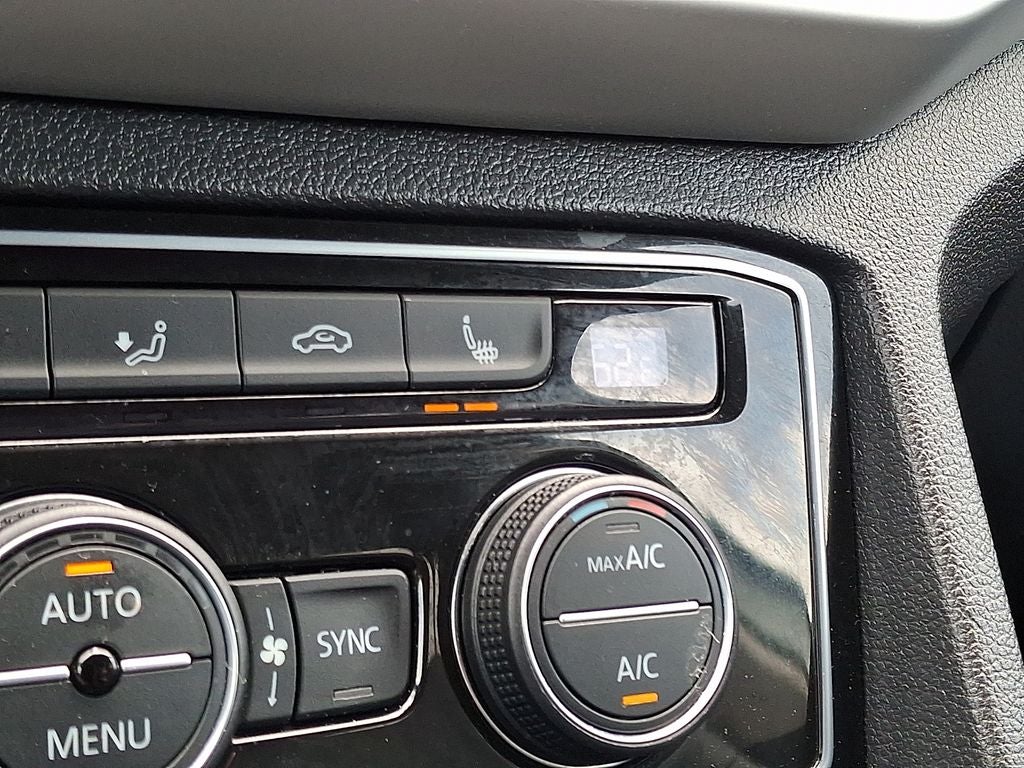 2023 Volkswagen Atlas 2.0T SE w/Technology