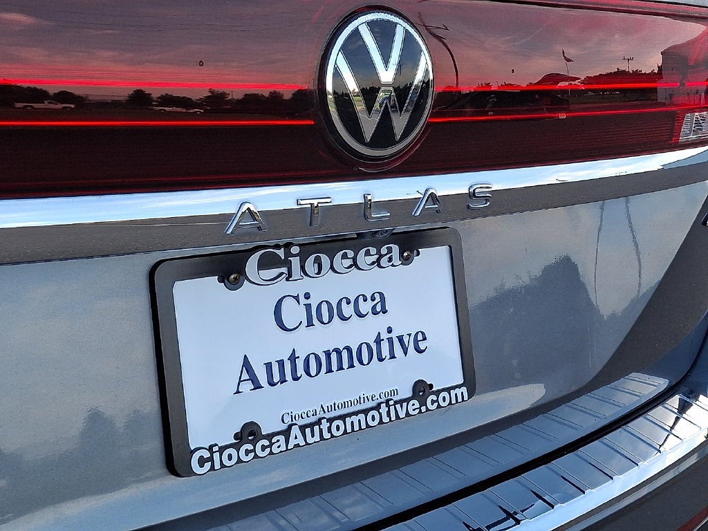 2024 Volkswagen Atlas 2.0T SE w/Technology