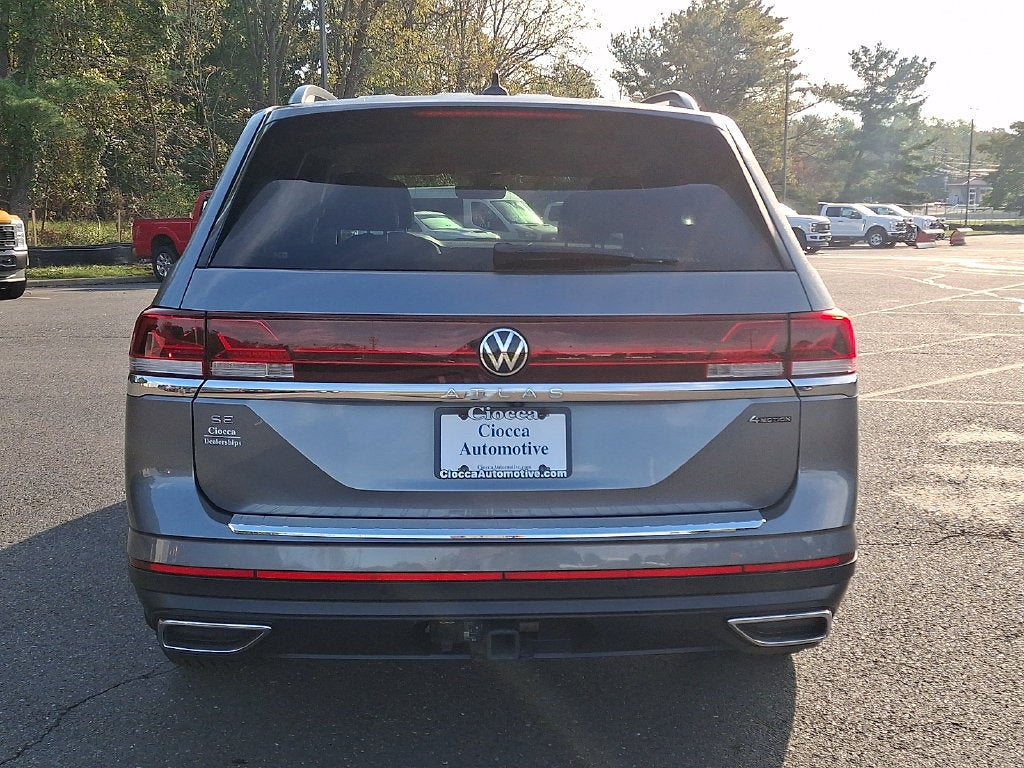 2024 Volkswagen Atlas 2.0T SE w/Technology