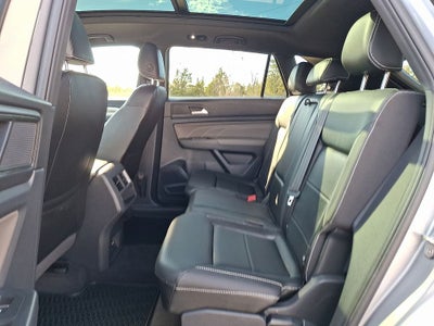 2022 Volkswagen Atlas Cross Sport 3.6L V6 SE w/Technology