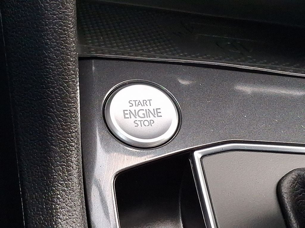 2021 Volkswagen Tiguan 2.0T SEL