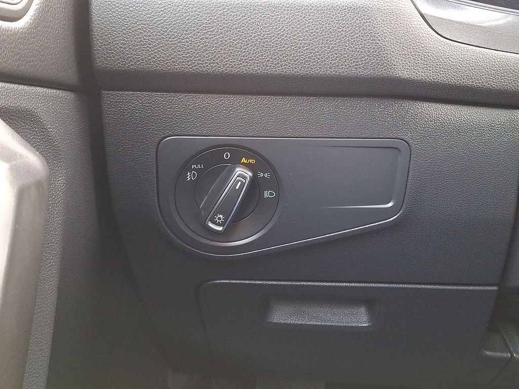 2021 Volkswagen Tiguan 2.0T SEL