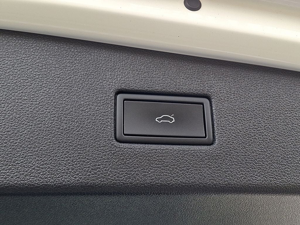 2021 Volkswagen Tiguan 2.0T SEL