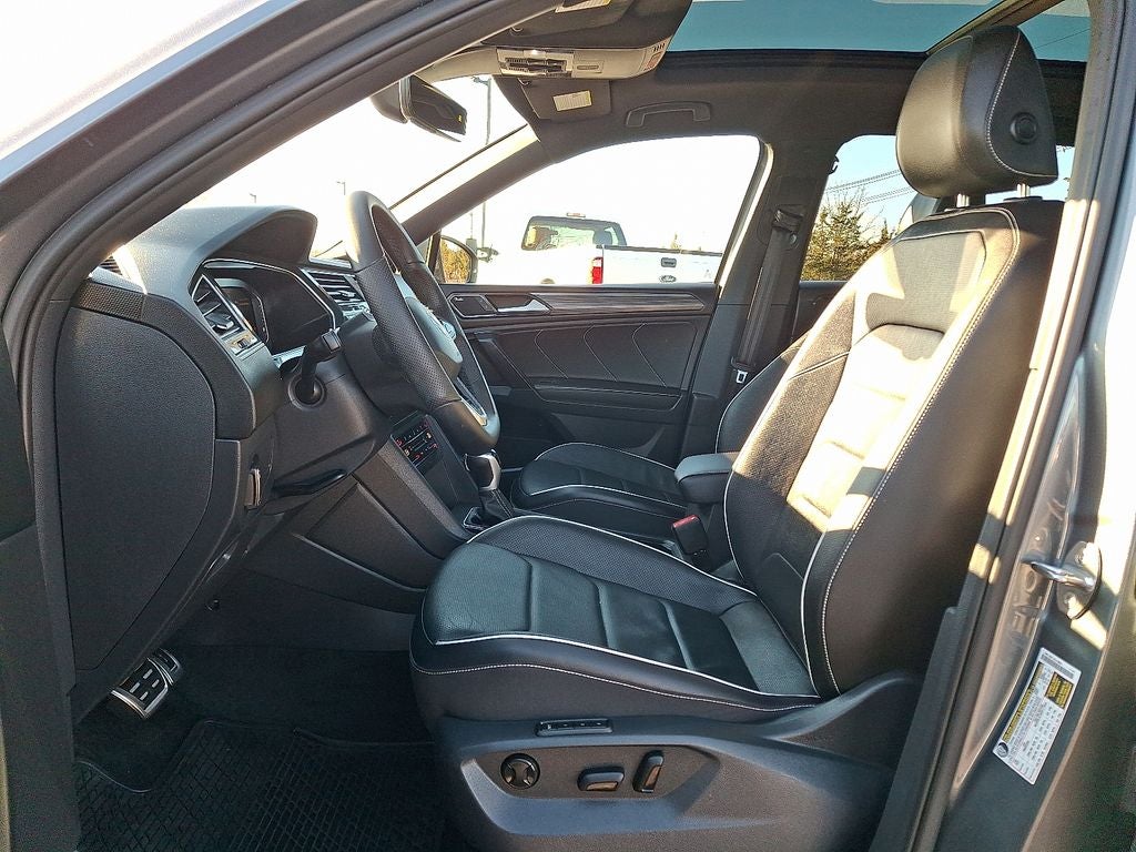 2022 Volkswagen Tiguan 2.0T SEL R-Line