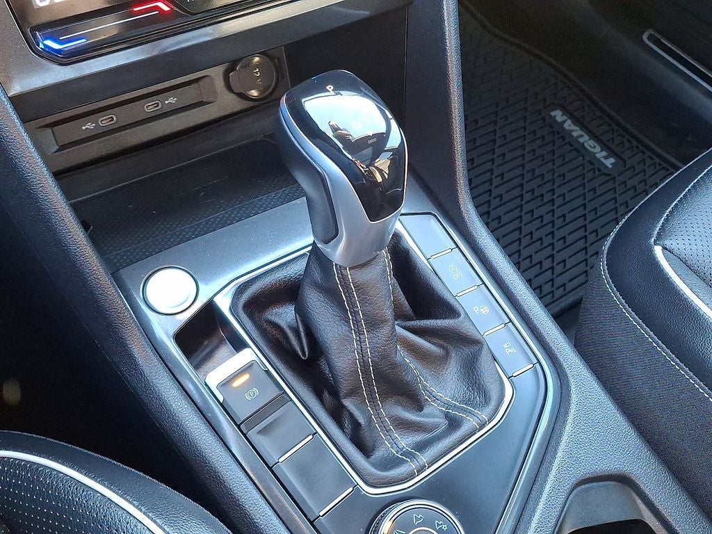 2022 Volkswagen Tiguan 2.0T SEL R-Line