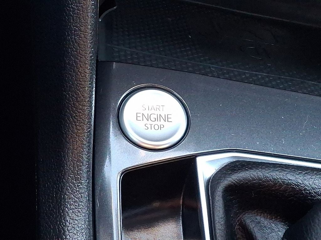 2022 Volkswagen Tiguan 2.0T SEL R-Line