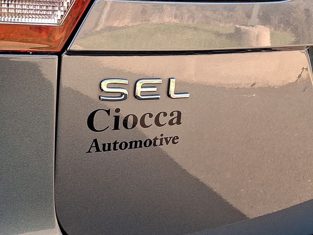 2022 Volkswagen Tiguan 2.0T SEL R-Line