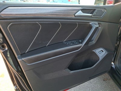 2022 Volkswagen Tiguan 2.0T SEL R-Line