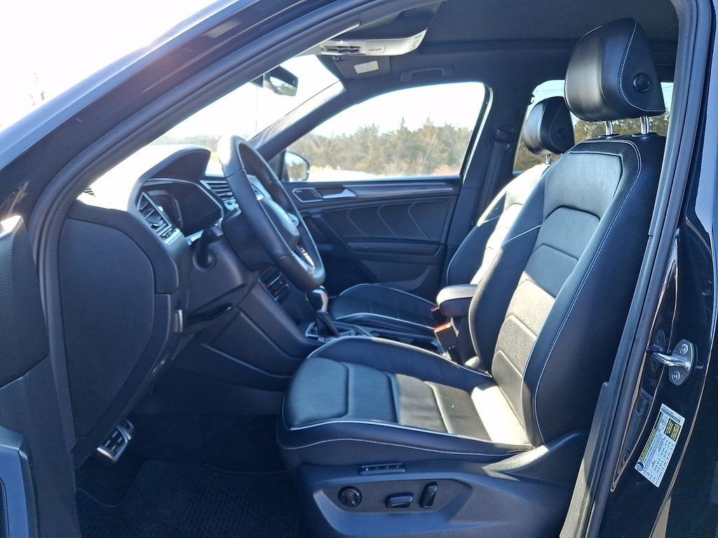 2022 Volkswagen Tiguan 2.0T SEL R-Line