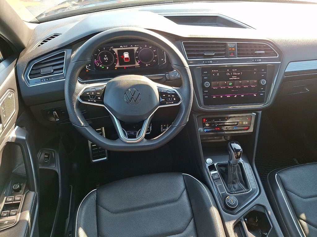 2022 Volkswagen Tiguan 2.0T SEL R-Line