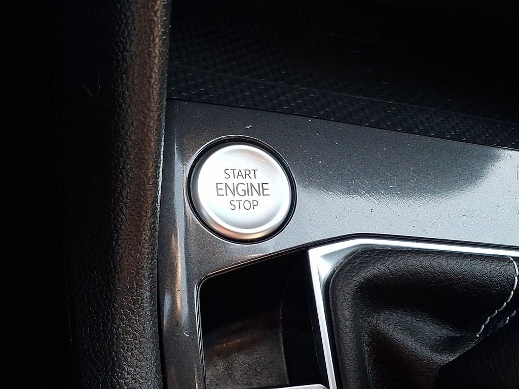 2022 Volkswagen Tiguan 2.0T SEL R-Line