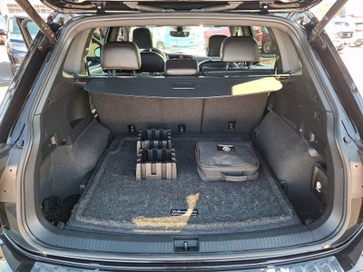 2022 Volkswagen Tiguan 2.0T SEL R-Line