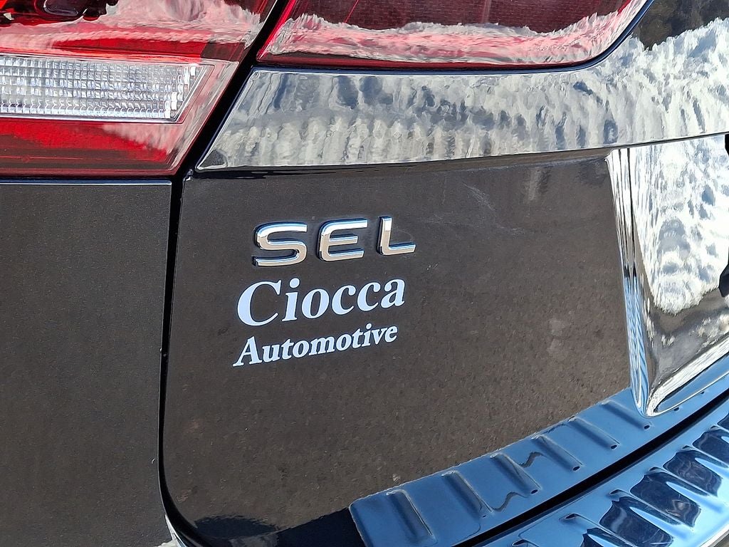 2022 Volkswagen Tiguan 2.0T SEL R-Line