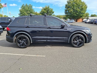 2023 Volkswagen Tiguan 2.0T SE R-Line Black