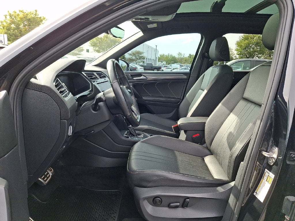 2023 Volkswagen Tiguan 2.0T SE R-Line Black
