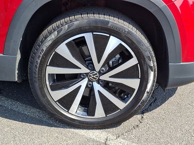 2023 Volkswagen Taos 1.5T SE
