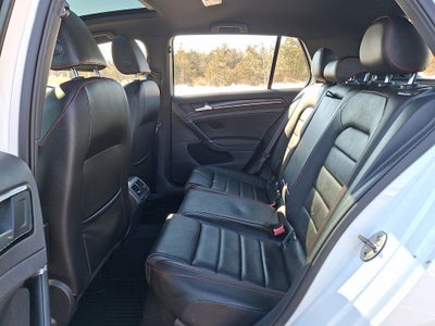 2017 Volkswagen Golf GTI SE