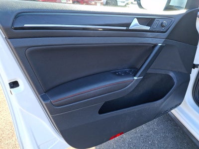 2017 Volkswagen Golf GTI SE