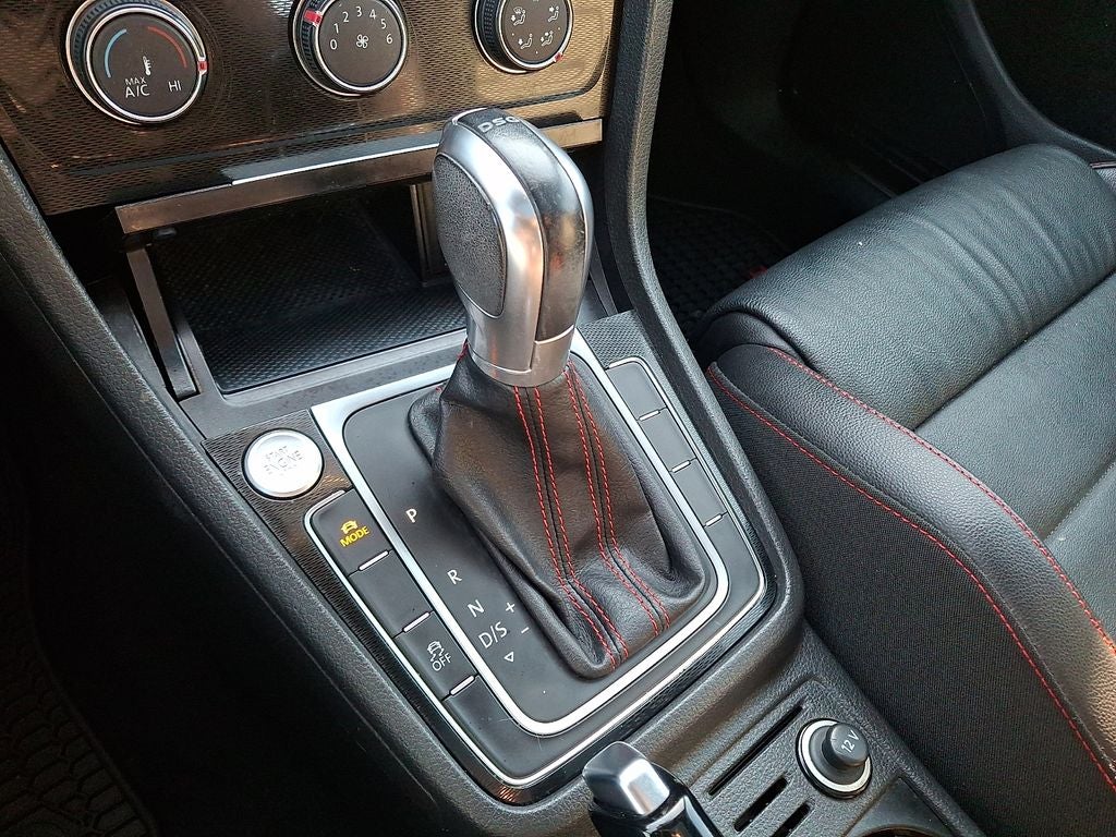 2017 Volkswagen Golf GTI SE