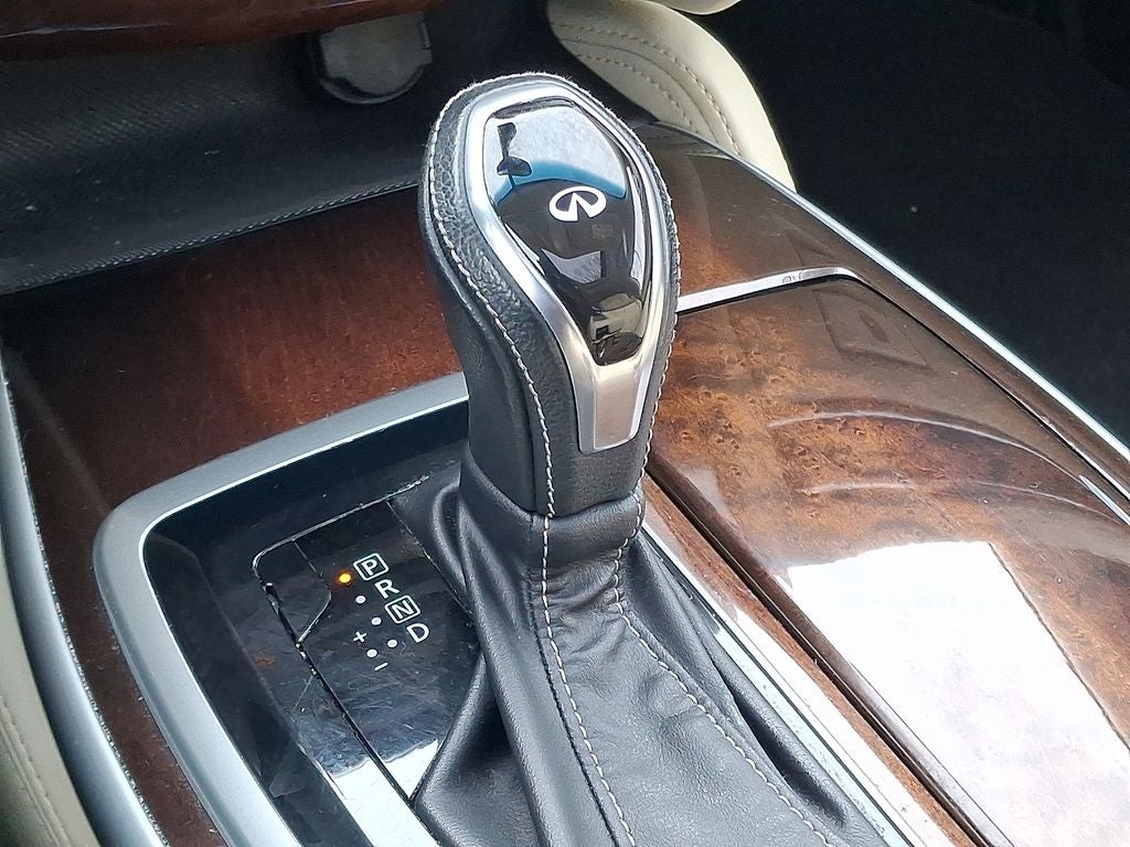 2016 INFINITI QX60 Base