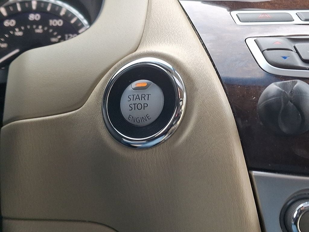 2016 INFINITI QX60 Base